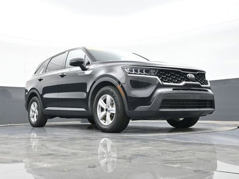 Used 2021 Kia Sorento LX image 50
