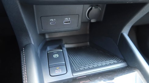 Used 2023 Nissan Kicks SR w/ SR Premium Package image 32