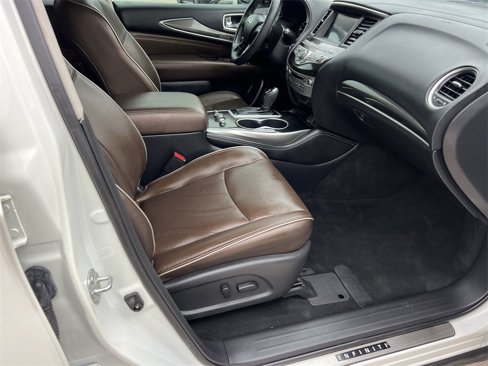 Used 2020 INFINITI QX60 Luxe w/ Essential Package image 11