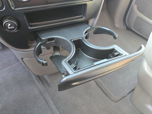 Used 2002 Ford Windstar SE image 24