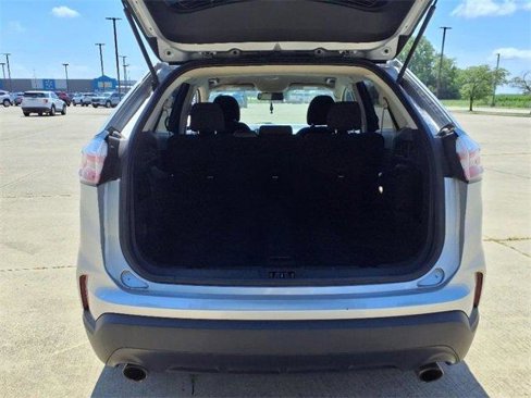 Used 2019 Ford Edge SE image 22