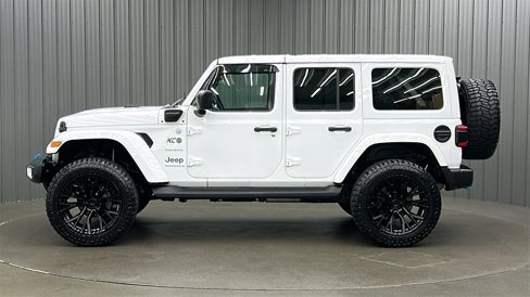 Used 2023 Jeep Wrangler Unlimited Sahara w/ Dual Top Group image 2