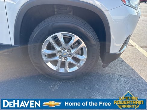 Used 2020 Chevrolet Traverse LT image 9