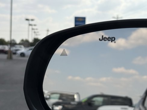 Used 2022 Jeep Compass Limited w/ Elite Group image 36