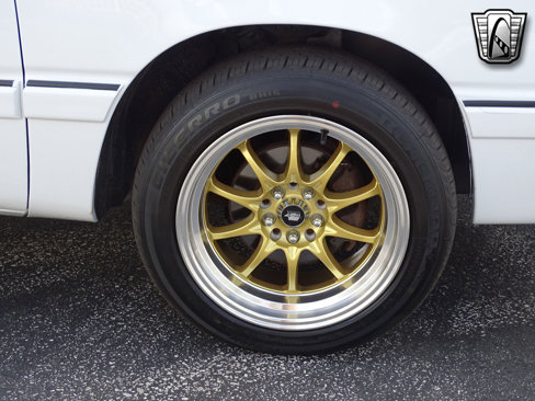 Used 1994 Chrysler LeBaron GTC image 11
