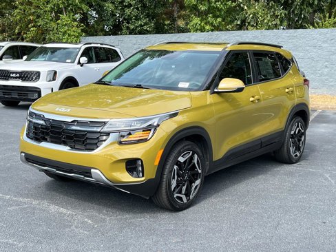 Used 2024 Kia Seltos SX w/ SX Sunroof Package image 2