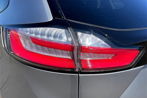 Used 2021 Ford Edge SE w/ Cargo Accessory Package image 29
