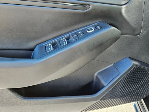 Used 2023 Honda Accord EX image 16