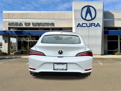 New 2025 Acura Integra image 3