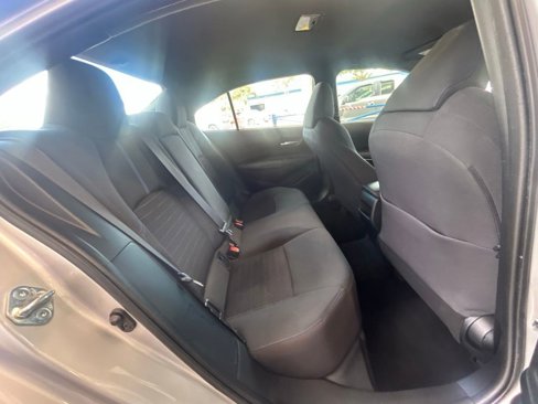 Used 2021 Toyota Corolla SE image 30