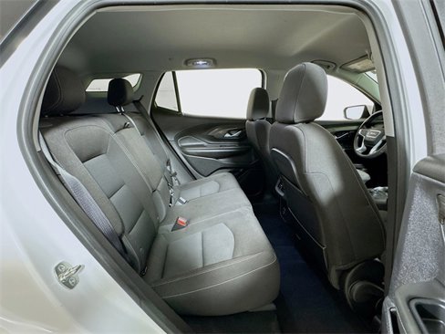 Used 2024 GMC Terrain SLE image 23