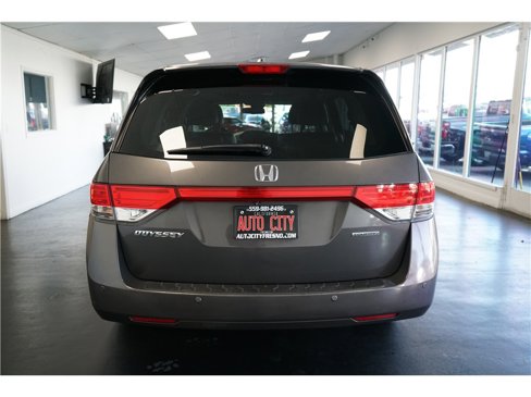 Used 2016 Honda Odyssey Touring image 6
