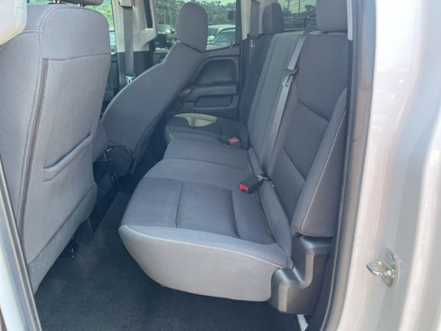 Used 2018 GMC Sierra 1500 SLE w/ SLE Value Package image 30