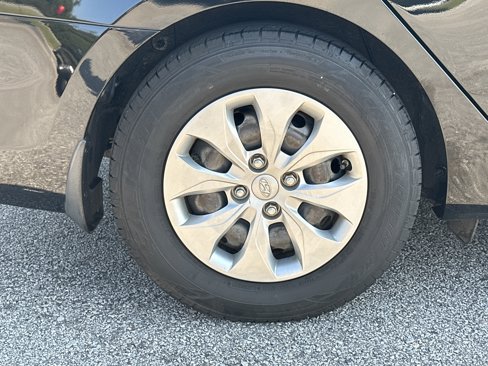 Used 2016 Hyundai Accent SE w/ Option Group 02 image 17