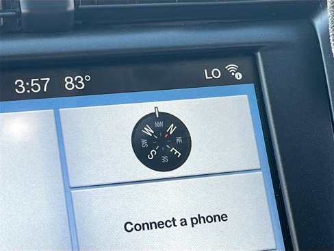 Used 2018 Ford Fusion SE w/ Equipment Group 601A image 13
