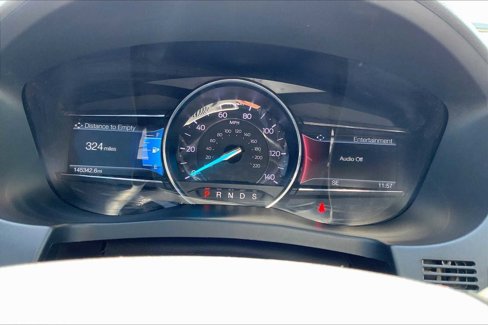 Certified 2019 Ford Explorer XLT w/ Equipment Group 201A image 24