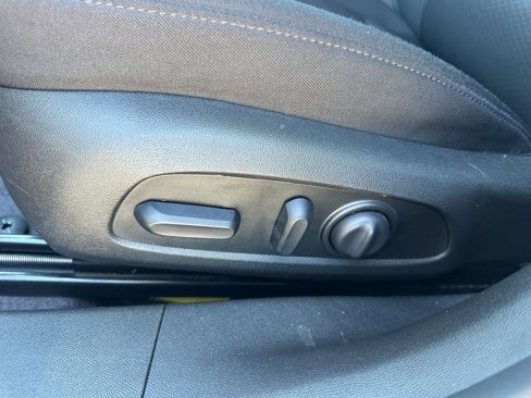 Used 2024 Chevrolet Malibu LT image 23