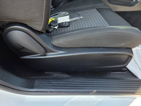 Used 2023 Dodge Challenger SXT image 13