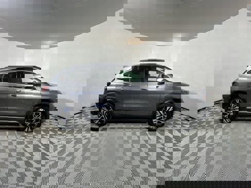 New 2025 Mercedes-Benz GLA 250 4MATIC image 9