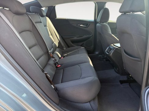 Used 2023 Chevrolet Malibu LT image 12
