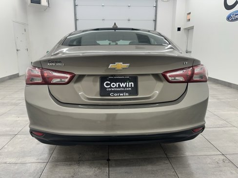 Used 2020 Chevrolet Malibu LT image 3