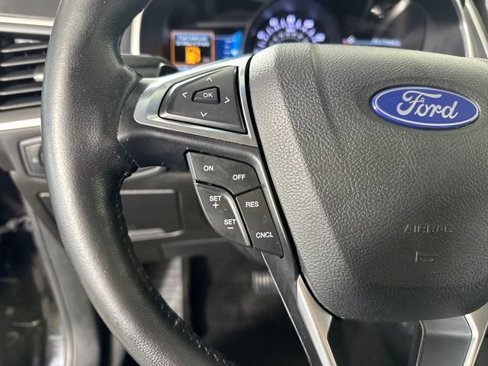 Used 2019 Ford Edge SEL w/ Equipment Group 201A image 15