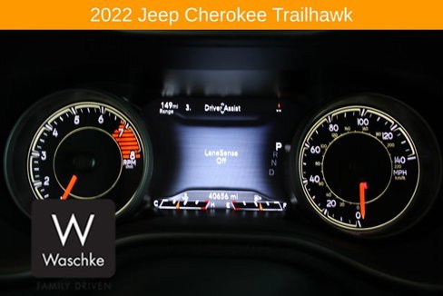Used 2022 Jeep Cherokee Trailhawk w/ Trailer Tow Group image 38