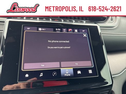 Used 2024 Jeep Grand Cherokee Laredo X image 30