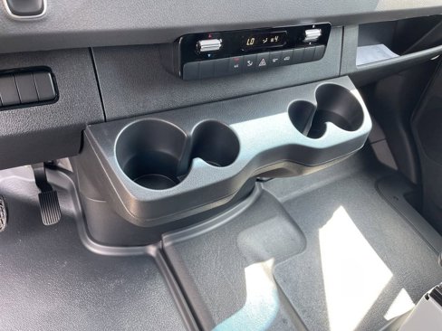 New 2024 Mercedes-Benz Sprinter 2500 image 23