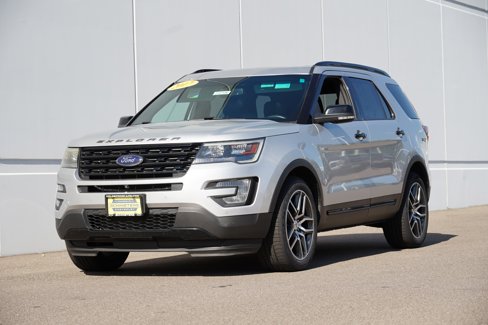 Used 2017 Ford Explorer Sport w/ Equipment Group 401A image 7