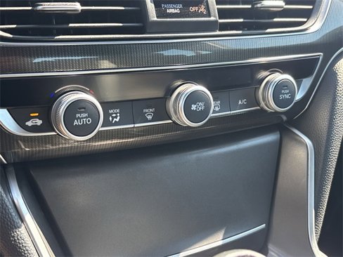 Used 2020 Honda Accord Sport image 19