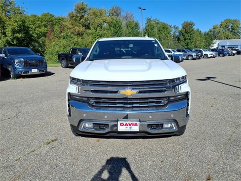 Used 2022 Chevrolet Silverado 1500 LTZ w/ LTZ Premium Package image 9