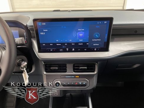 New 2025 Ford Maverick XL image 16