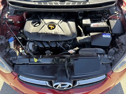 Used 2012 Hyundai Elantra Limited w/ Technology Pkg 5 image 11