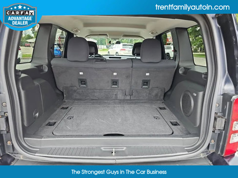 Used 2011 Jeep Liberty Sport image 14