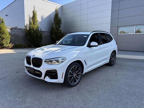 Used 2021 BMW X3 M40i w/ Executive Package image 3