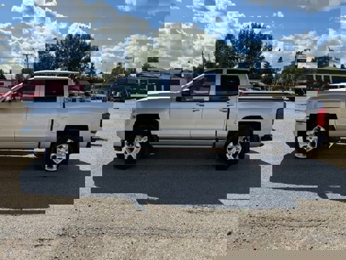 Used 2018 Chevrolet Silverado 1500 LT w/ All Star Edition image 4