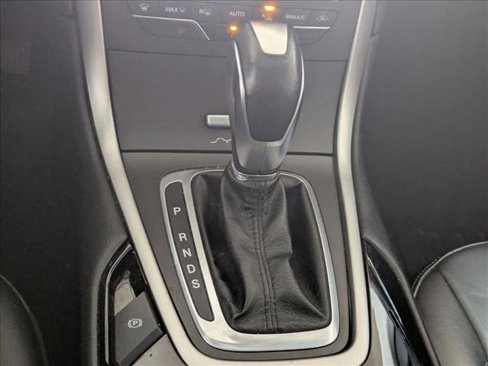 Used 2017 Ford Edge SEL w/ Equipment Group 201A image 12