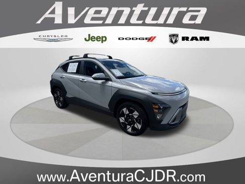 Used 2024 Hyundai Kona SEL image 1
