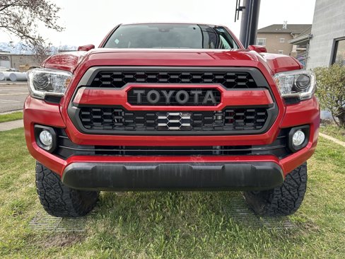 Used 2022 Toyota Tacoma SR5 image 13