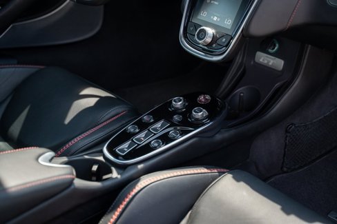 Used 2022 McLaren GT image 46