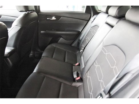 Used 2024 Kia Forte GT-Line image 13