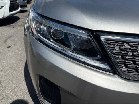 Used 2014 Kia Sorento LX image 10