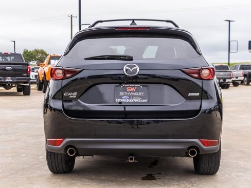 Used 2018 MAZDA CX-5 Touring w/ Preferred Equipment Package image 11