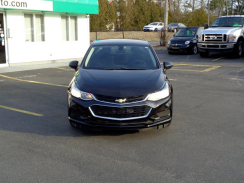 Used 2018 Chevrolet Cruze LS image 12