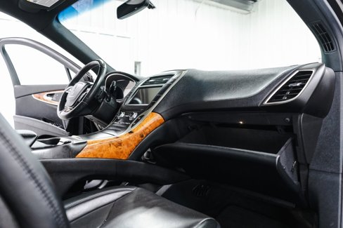 Used 2020 Lincoln Nautilus Reserve image 40