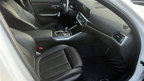 Used 2022 BMW 330i Sedan image 18