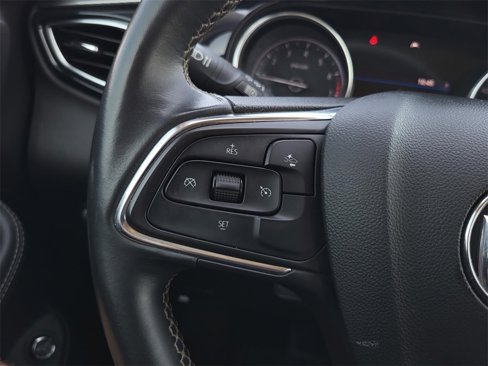 Used 2022 Buick Encore GX Select w/ Sport Touring Package image 17
