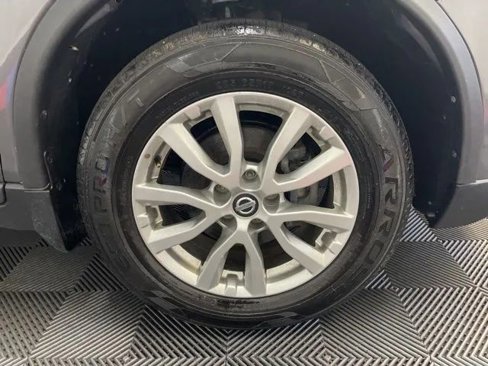 Used 2020 Nissan Rogue S image 20