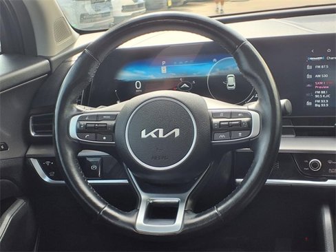 Used 2023 Kia Sportage SX image 15